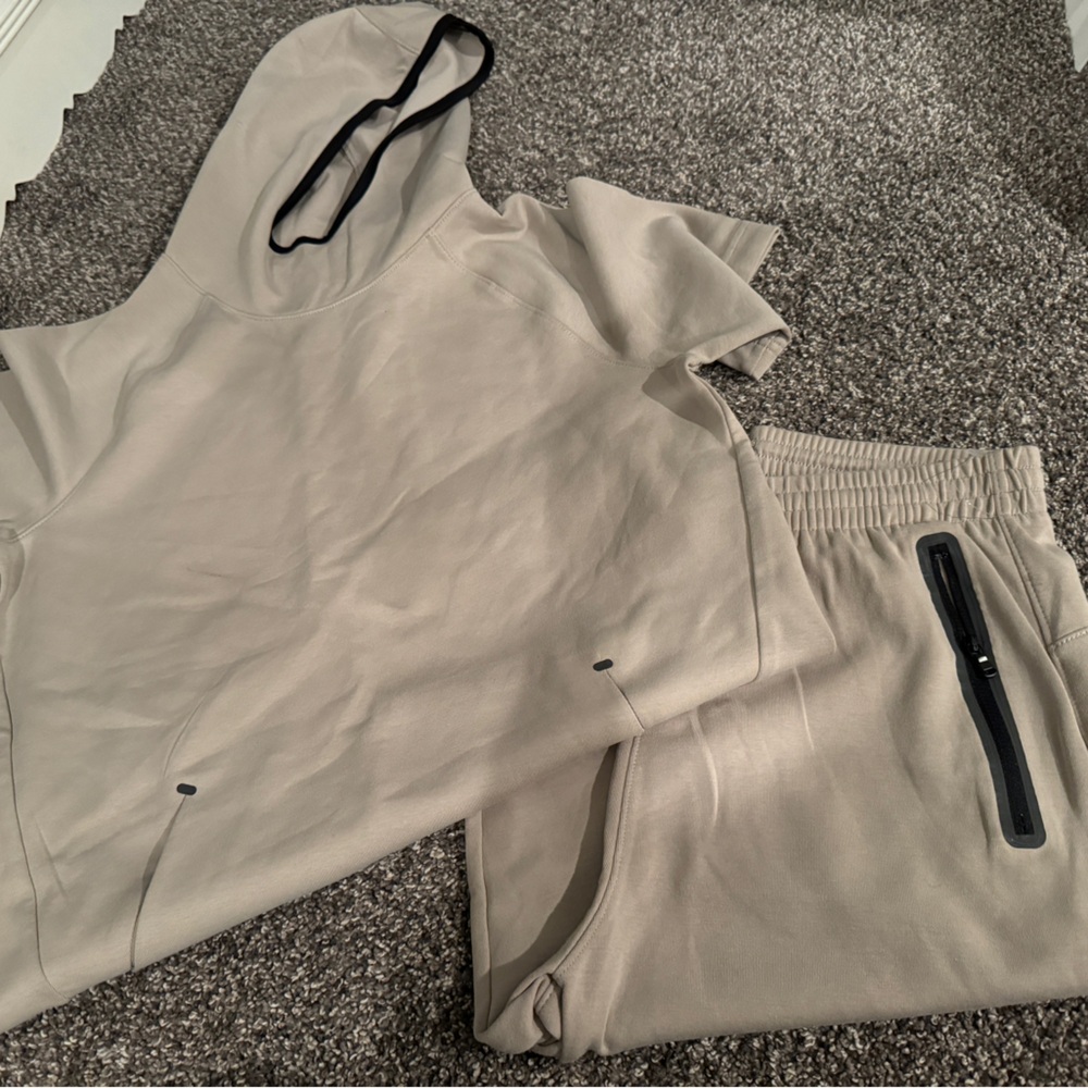 Boys old navy active outfit